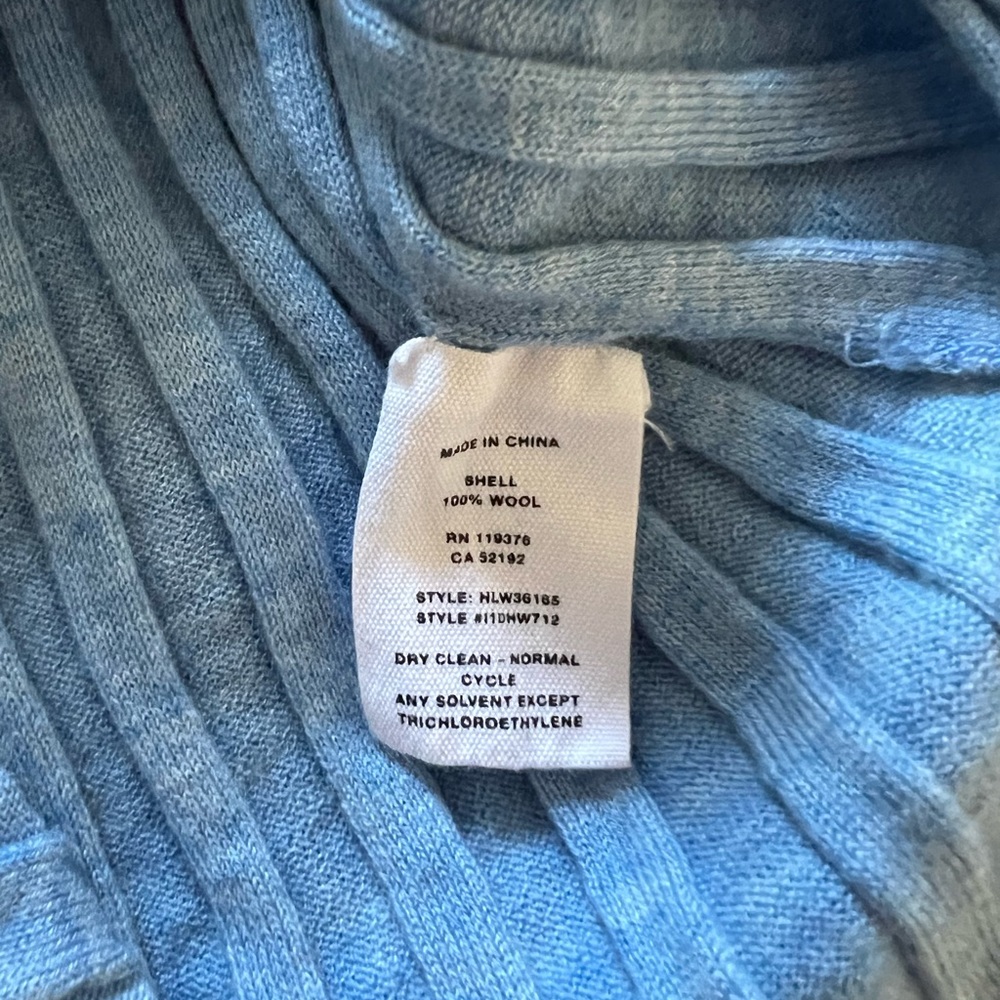 Helmut Lang Sky Blue Ribbed Turtleneck Sweater - Picture 4 of 7